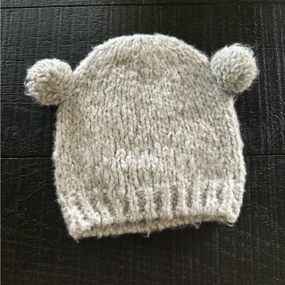 River Island Bear Beanie with Ears Animal Hat as seen on Ellie Goulding - Picture 2 of 4